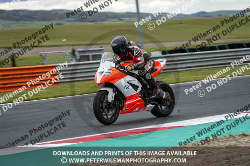 cadwell no limits trackday;cadwell park;cadwell park photographs;cadwell trackday photographs;enduro digital images;event digital images;eventdigitalimages;navarra;no limits trackdays;peter wileman photography;racing digital images;trackday digital images;trackday photos